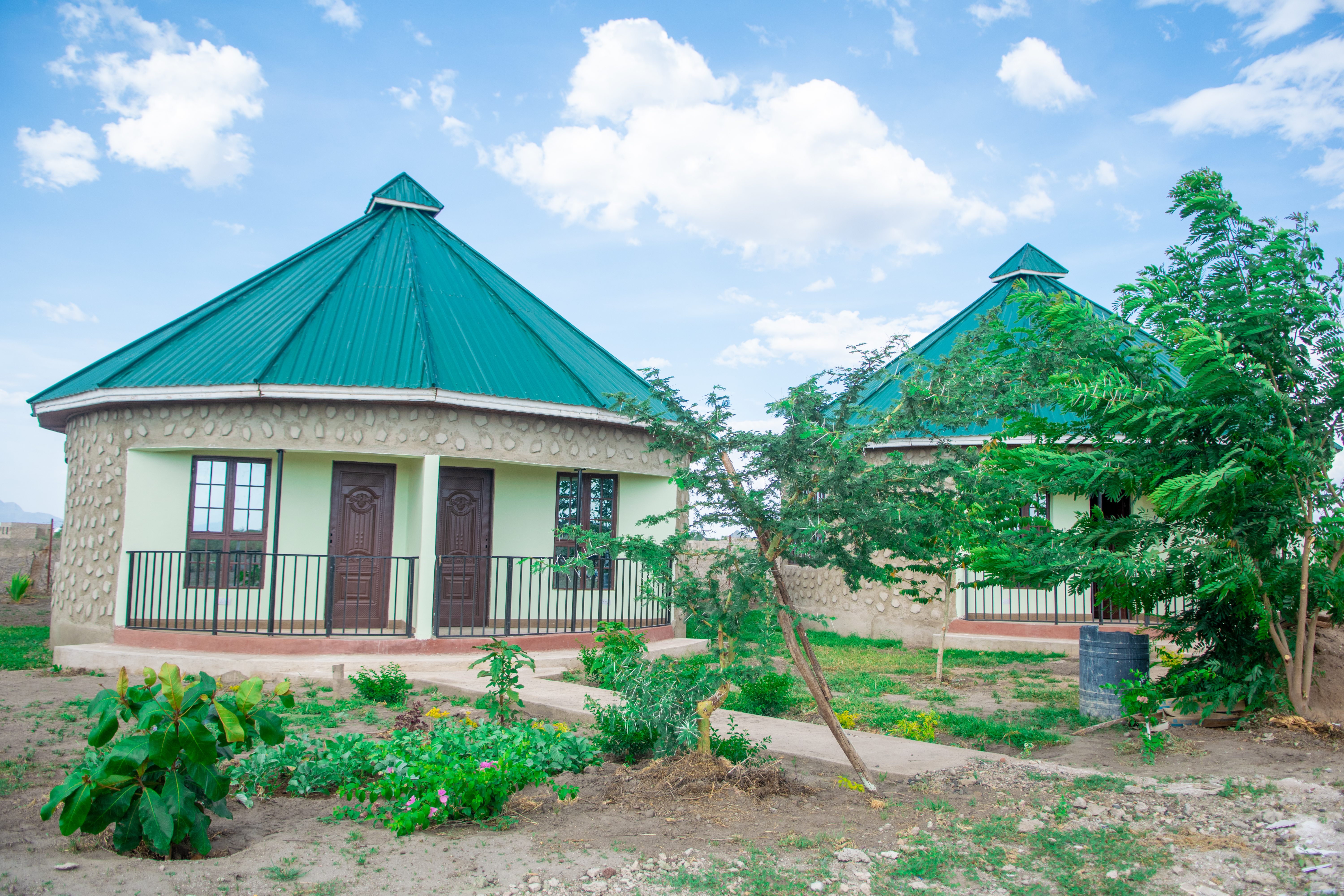 hotel lodge mto wa mbu tanzania